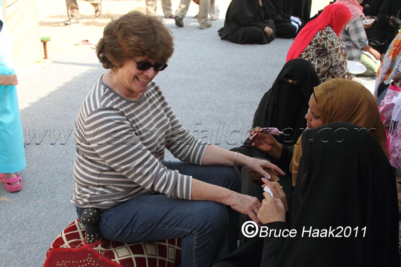 Henna Hands at the Festival of Falconry